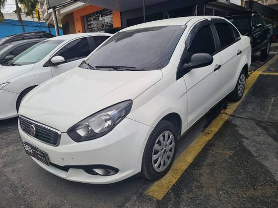 FIAT GRAND SIENA 1.4 MPI 8V FLEX 4P MANUAL FIAT GRAND SIENA 1.4 MPI 8V FLEX 4P MANUAL